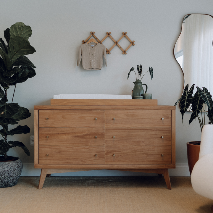 Retro 6 Drawer Dresser in Hazelnut