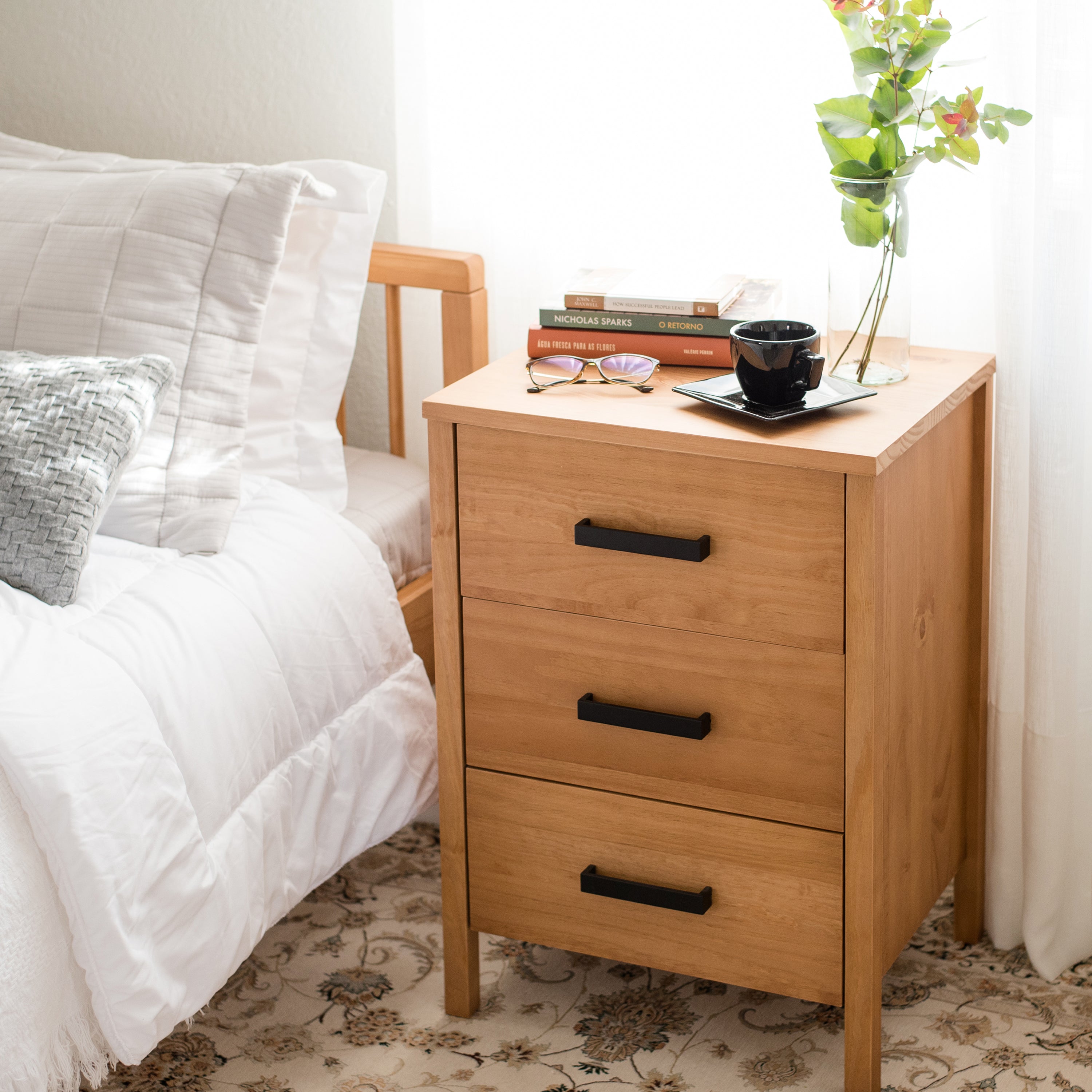 Nightstand for nursery best sale